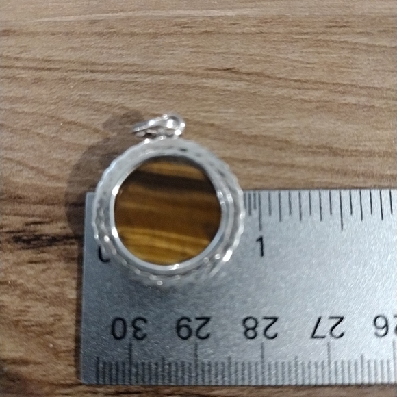 Tigers Eye Round Pendant with Silver Bezel - Picture 15 of 16